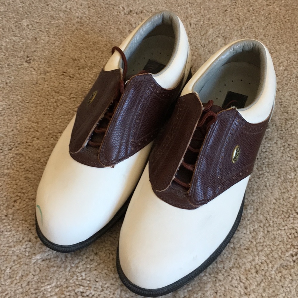 Ethnic Golf shoes